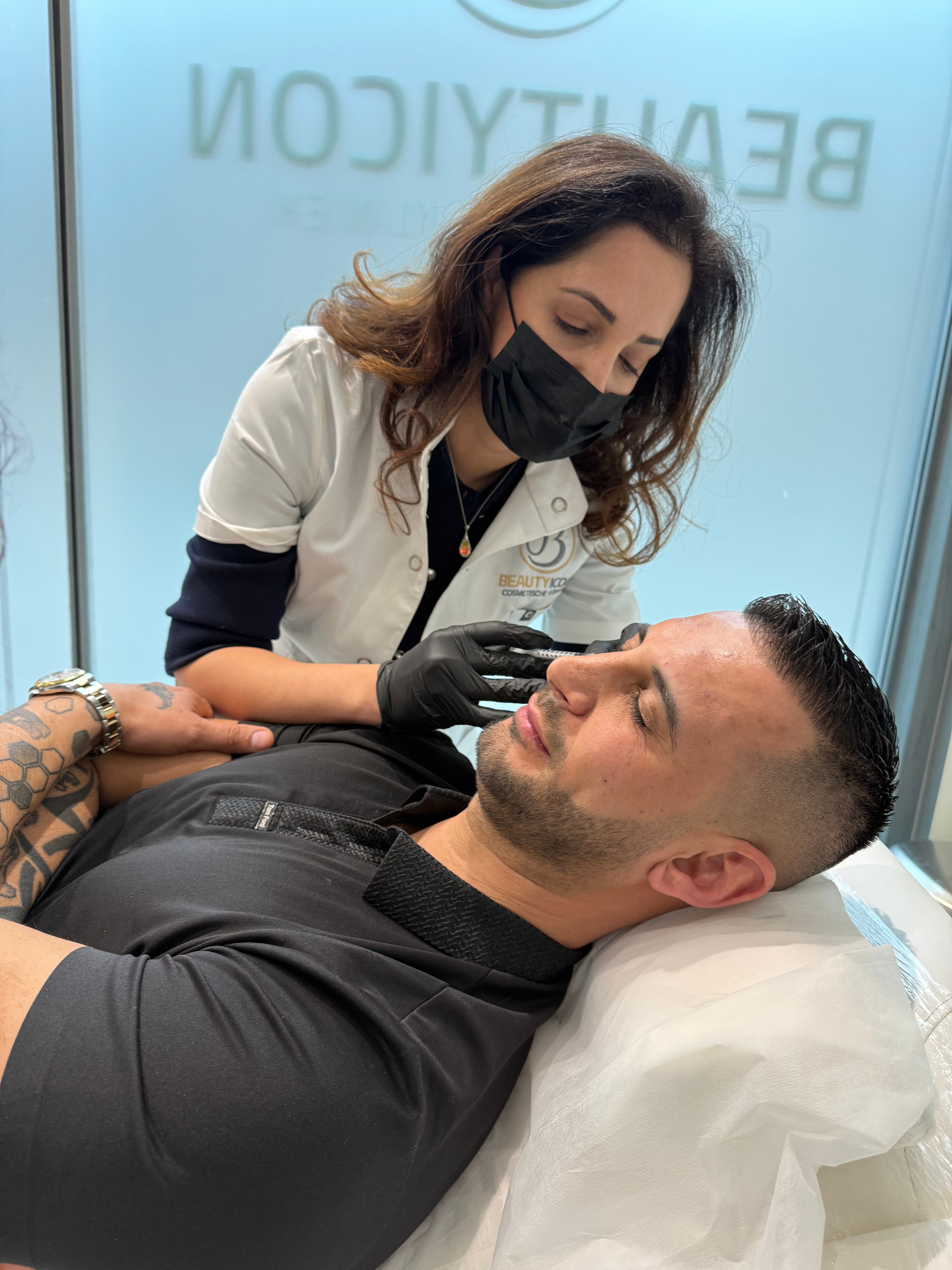 Voorhoofd rimpel behandeling bij Beauty Icon Almere